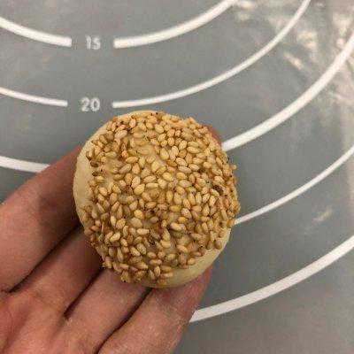 “化解祸事”“开天眼”：寺庙门口的算命骗局