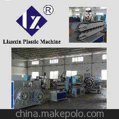 这个世界上，每年有两百万女性被割掉外生殖器