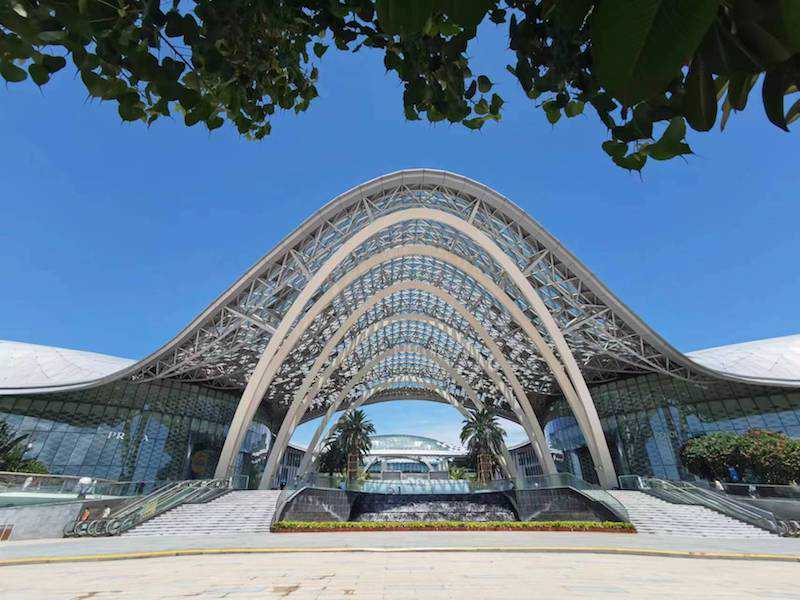 生 肖猴:你身边霉运小人已散去,贵人横财入你家门,运势好到爆,接财