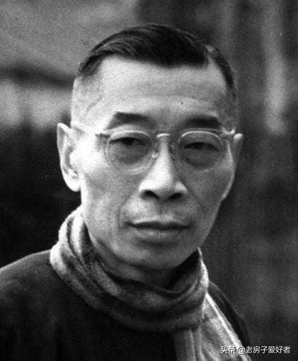 神叨酱：金牛座四月运势，感情稳定，财运很棒。